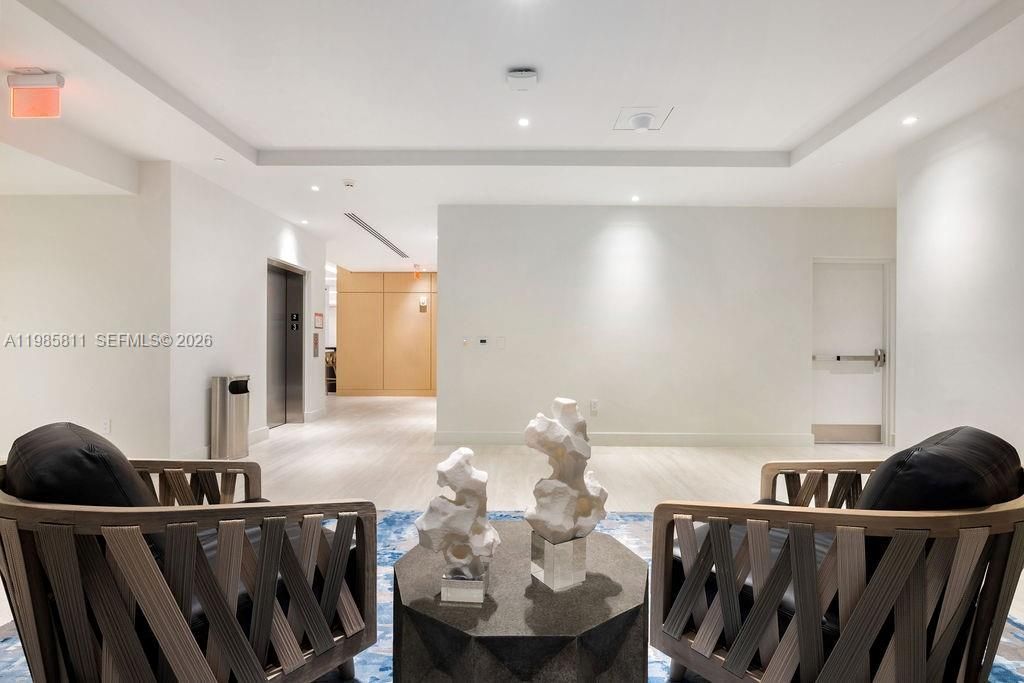 305 Briny Ave, Unit 405, Pompano Beach, FL 33062 Photo