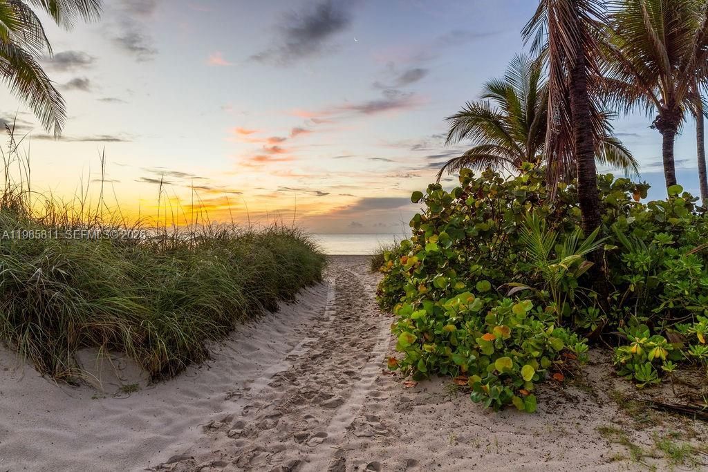 305 Briny Ave, Unit 405, Pompano Beach, FL 33062 Photo