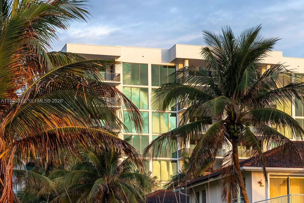 305 Briny Ave, Unit 405, Pompano Beach, FL 33062 Photo