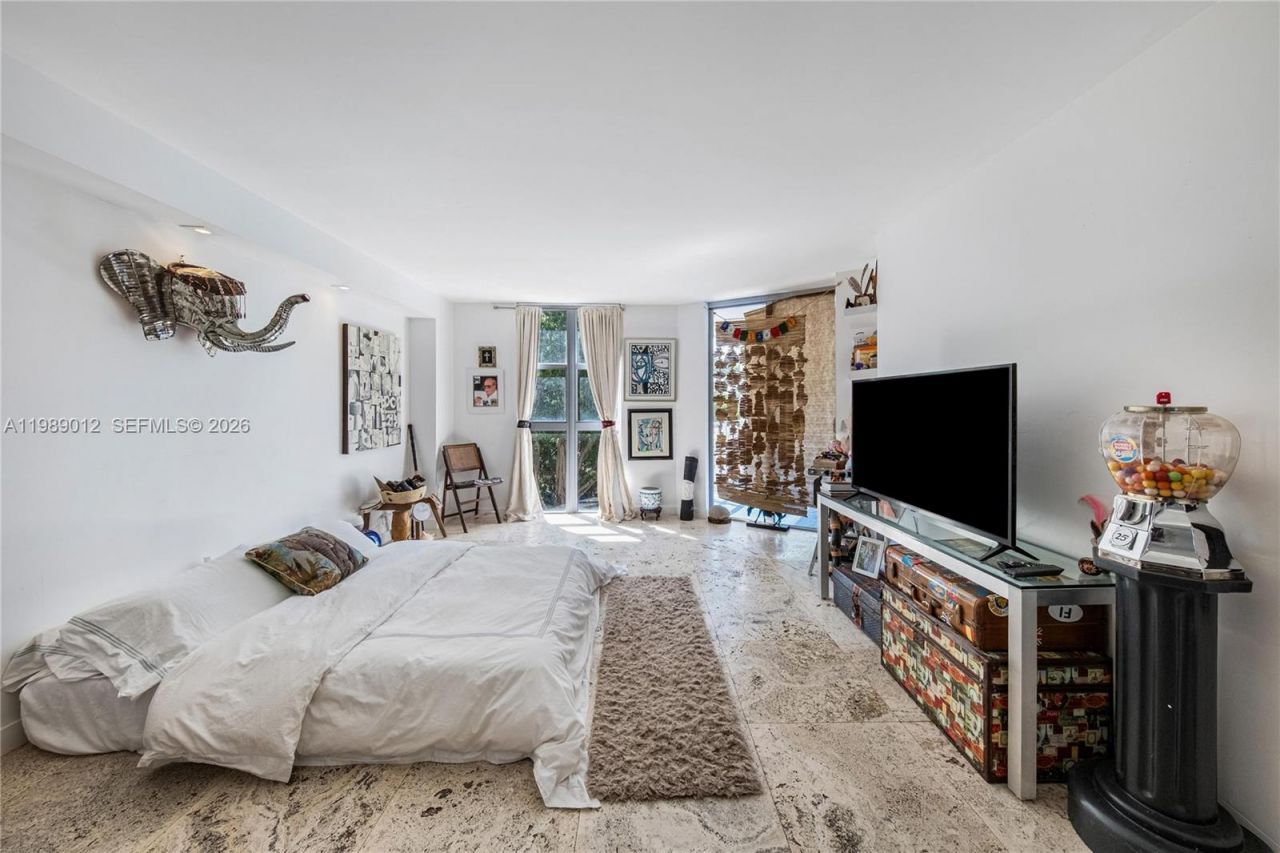 2000 Towerside Ter , Unit 510, Miami, FL 33138 Photo