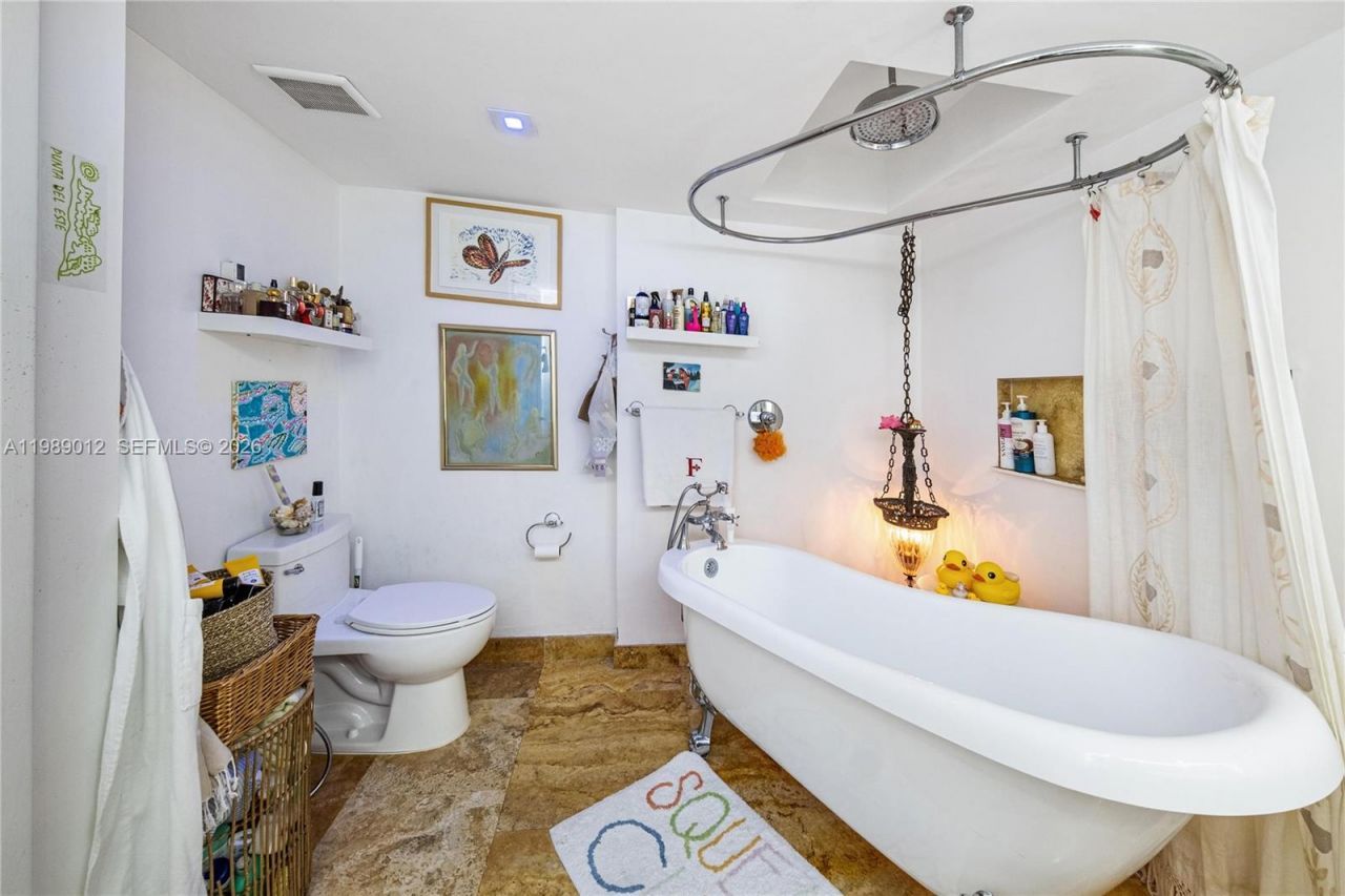 2000 Towerside Ter , Unit 510, Miami, FL 33138 Photo