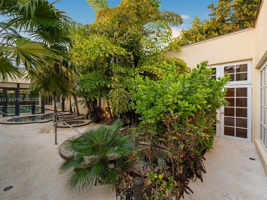 Property Image 58