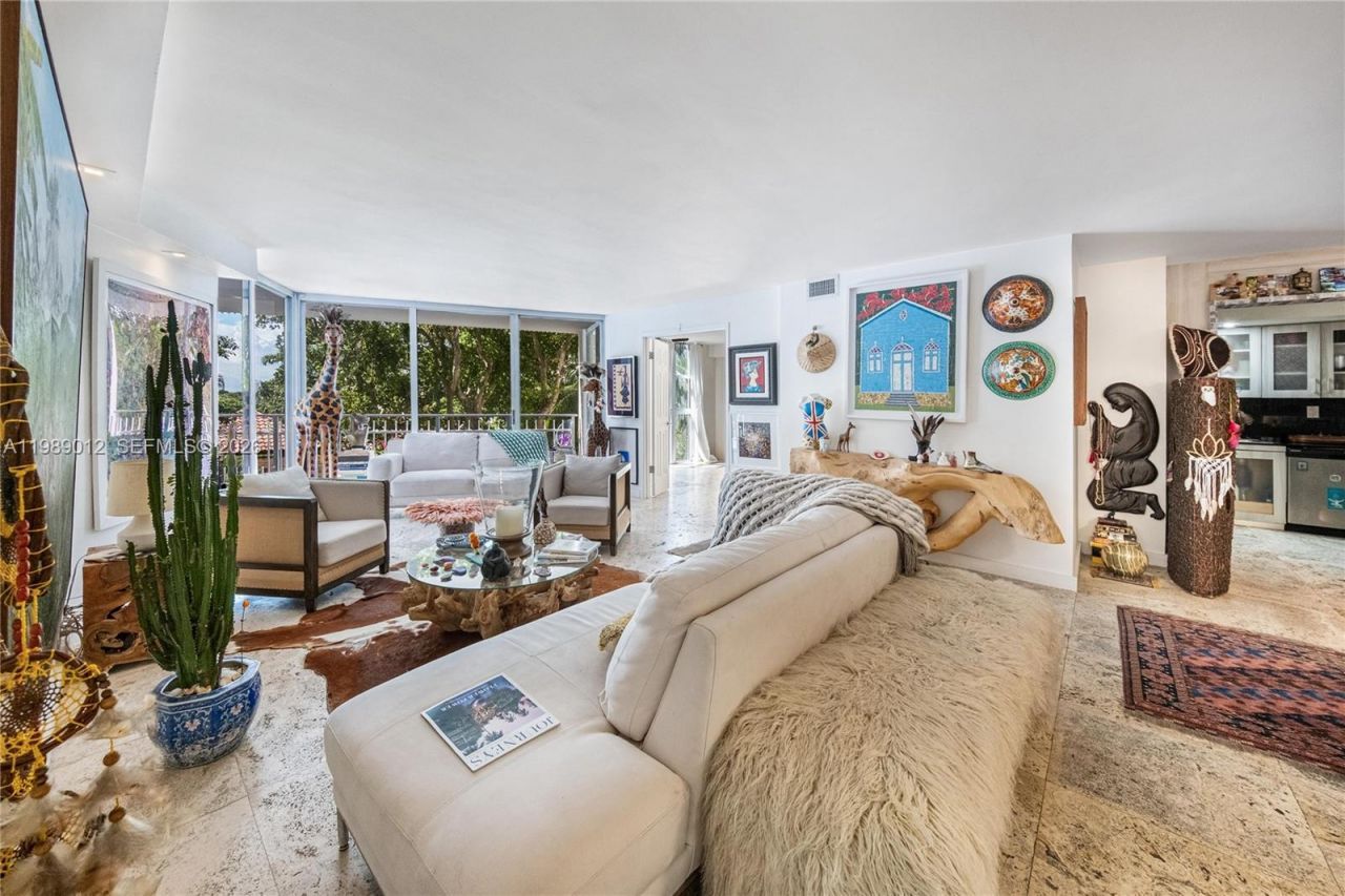 2000 Towerside Ter , Unit 510, Miami, FL 33138 Photo