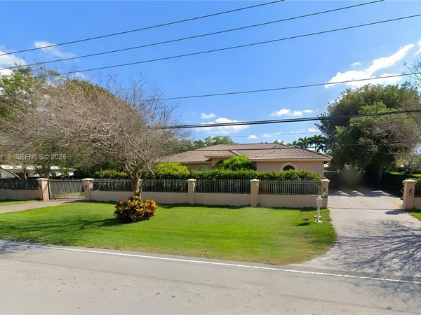 10621 SW 77th Ave , Pinecrest, FL 33156