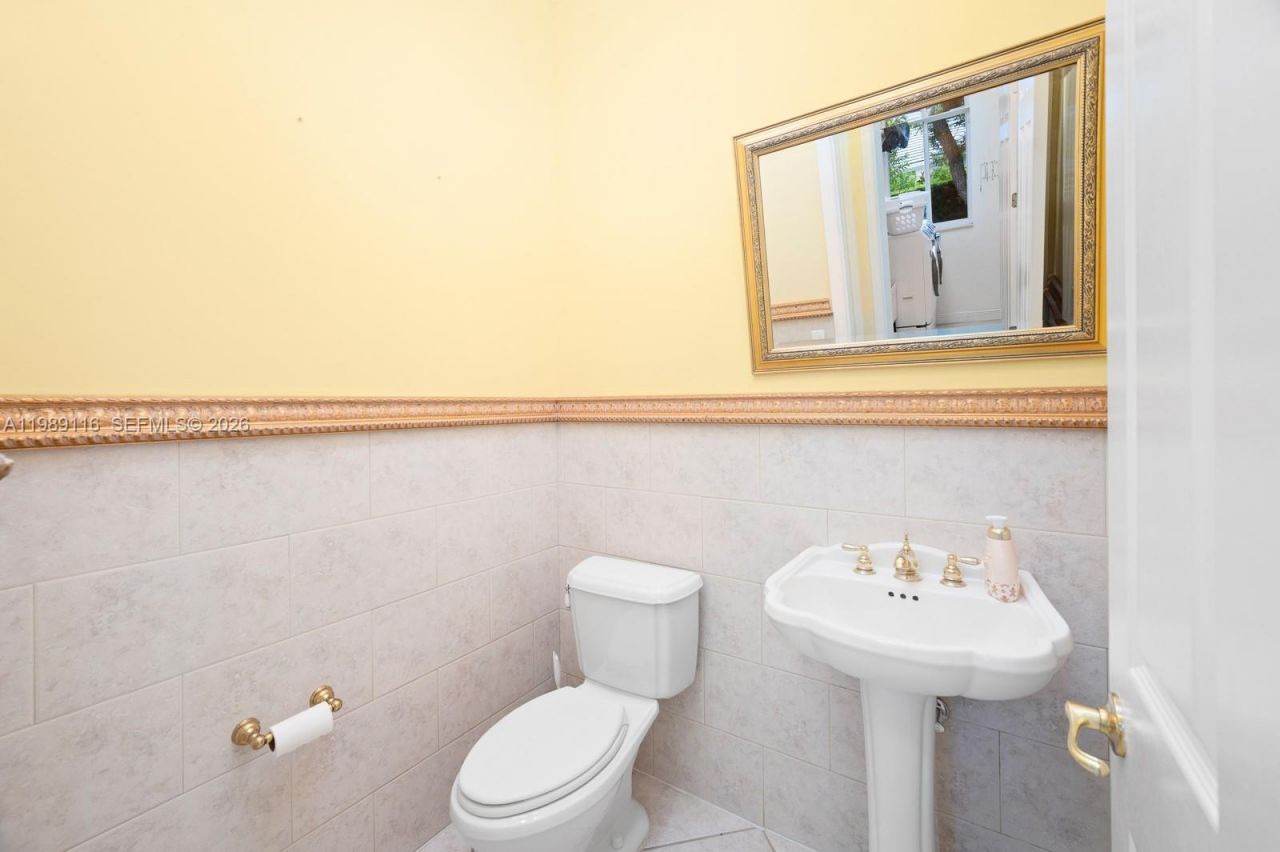 10621 SW 77th Ave , Pinecrest, FL 33156 Photo