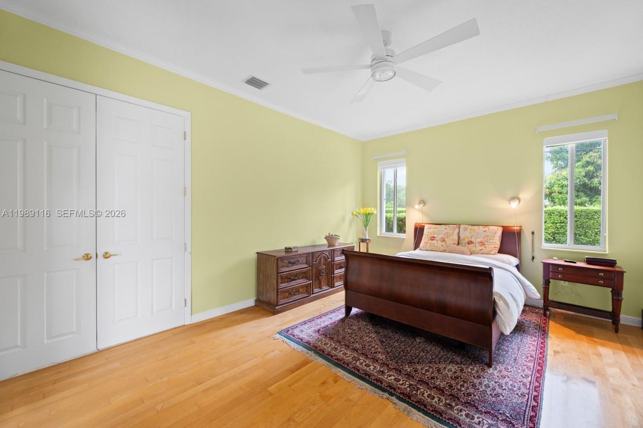 10621 SW 77th Ave , Pinecrest, FL 33156 Photo