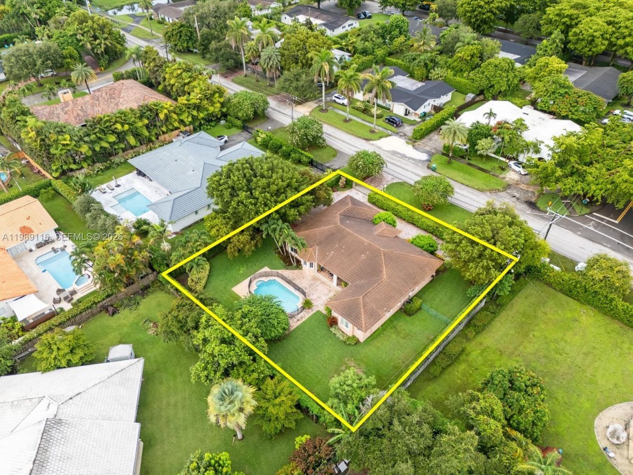 10621 SW 77th Ave , Pinecrest, FL 33156 Photo