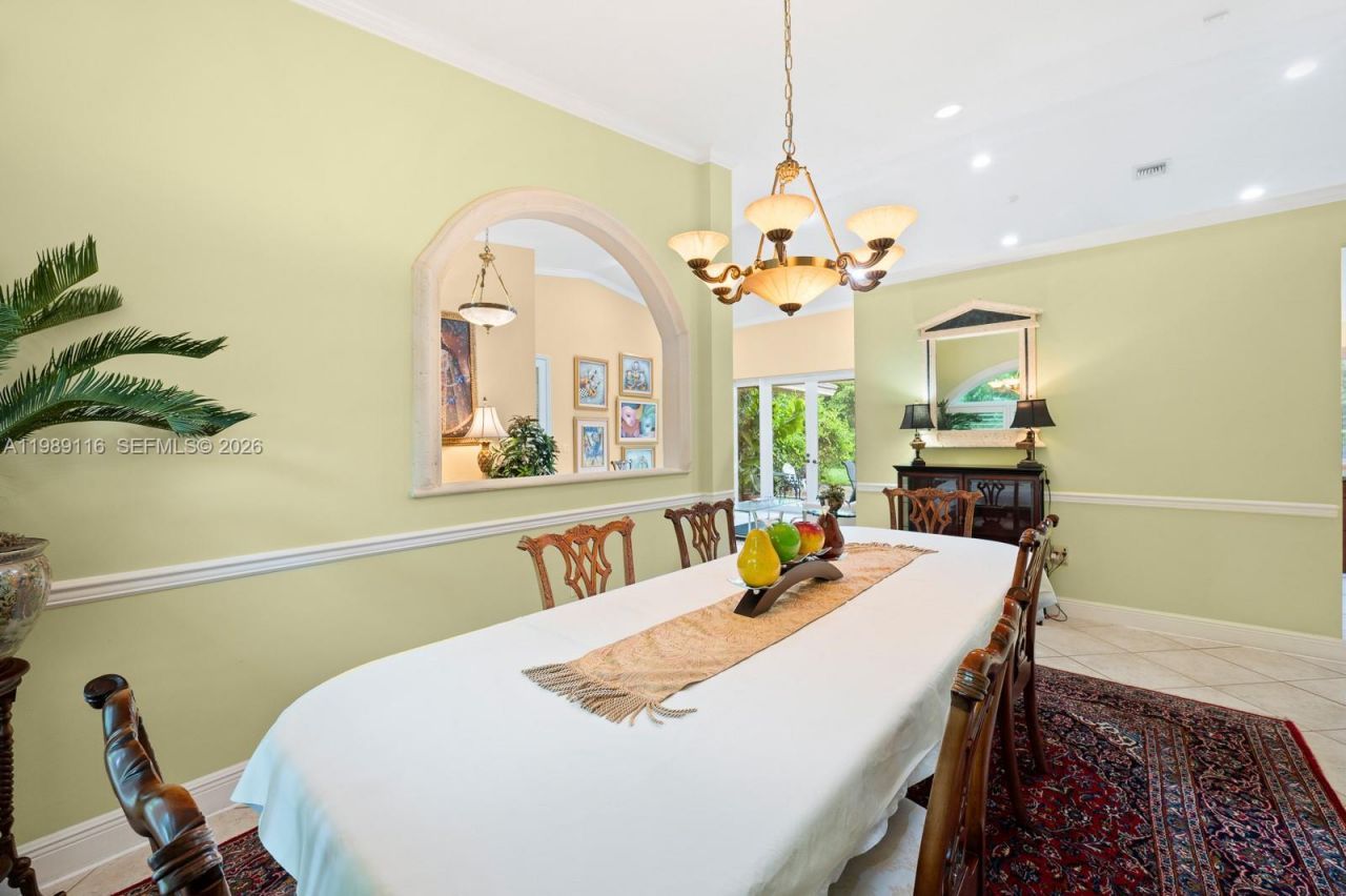 10621 SW 77th Ave , Pinecrest, FL 33156 Photo