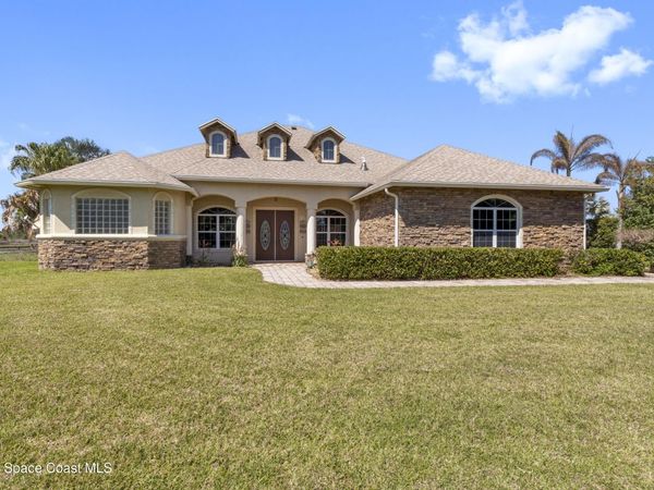 14450 111th Street , Fellsmere, FL 32948