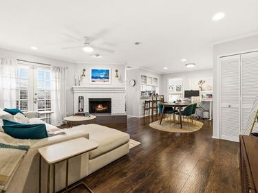 7640 W Greenway Boulevard, Unit 7F, Dallas, TX 75209