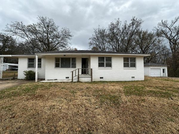3688 MUNFORD GILTEDGE RD, Munford, TN 38011