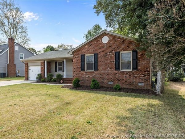 1824 Rivergate Road, Fayetteville, NC 28304