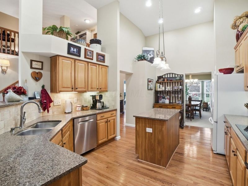 7134 Nightshade Drive, Westerville, OH 43082 Photo 18