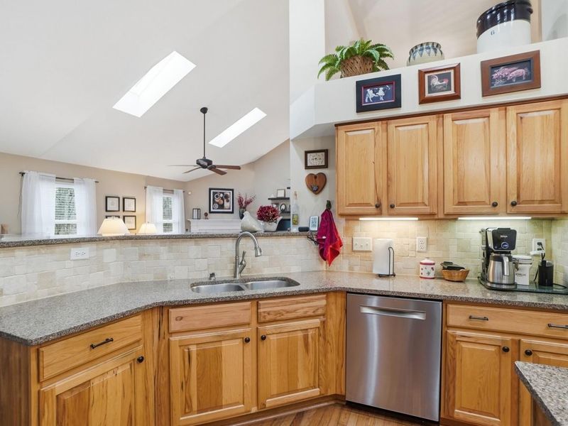 7134 Nightshade Drive, Westerville, OH 43082 Photo 21