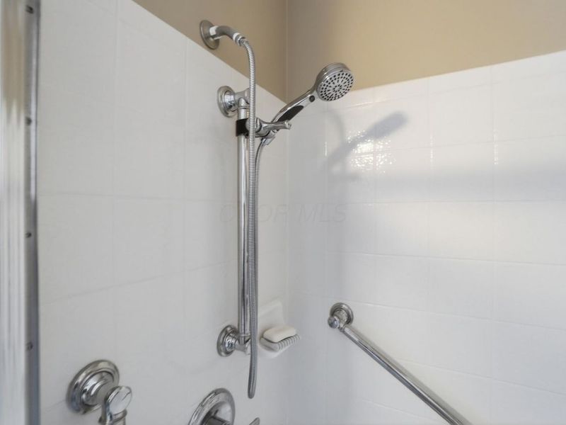 7134 Nightshade Drive, Westerville, OH 43082 Photo 33