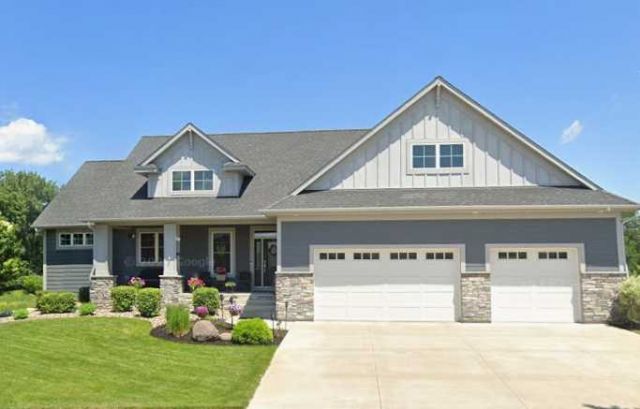 965 Pheasant Run S, Lino Lakes, MN 55014 Main Photo