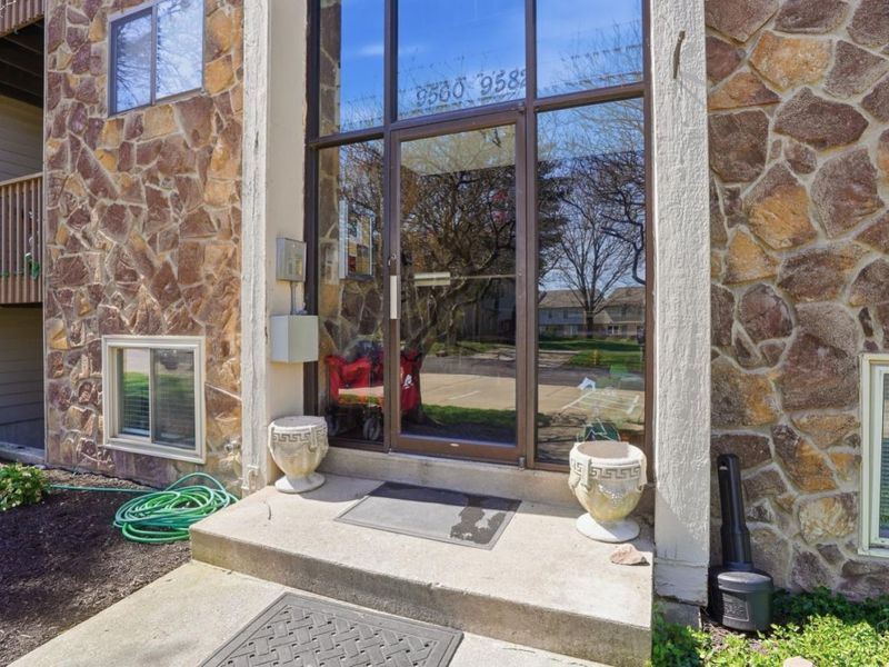 9576 Cornell Lane, West Chester, OH 45011 Photo 2