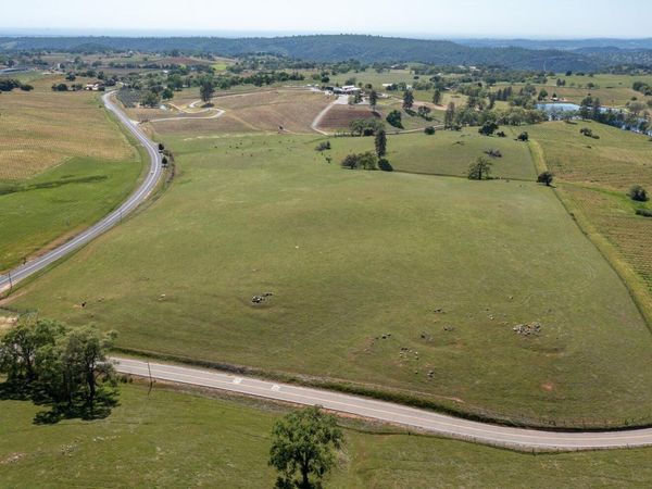 11777 Shenandoah Rd, Plymouth, CA 95669