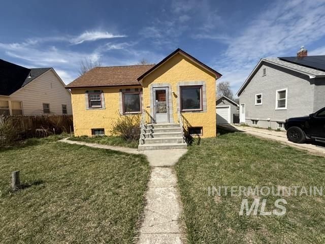 319 20th Ave South, Nampa, ID 83651 Main Photo