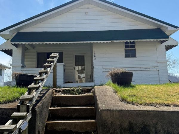 16702 Wise Street, Saint Paul, VA 24283