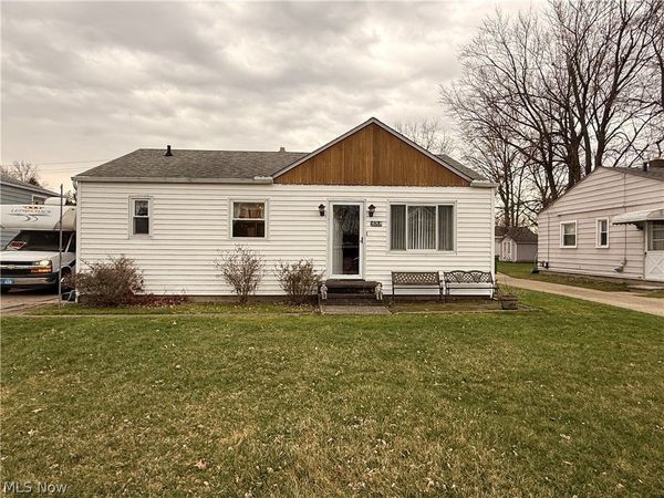 35288 Beach Park Avenue , Eastlake, OH 44095