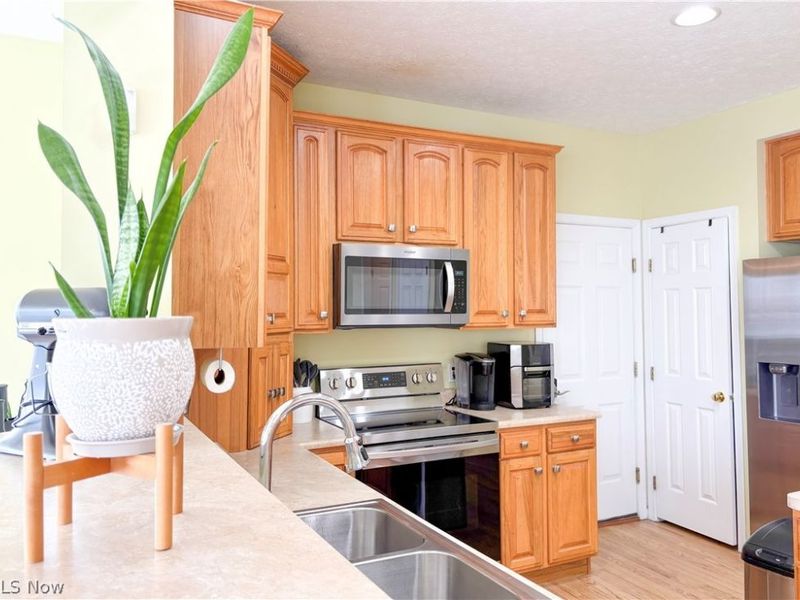 5236 Giacomo Court NW, Canton, OH 44709 Photo 11