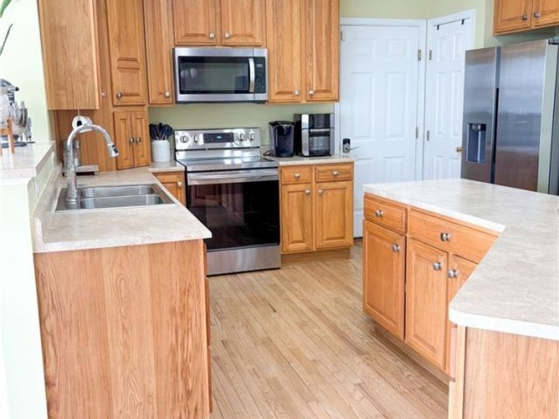 5236 Giacomo Court NW, Canton, OH 44709 Photo 12