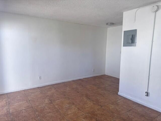 628 SW 4th Street, Belle Glade, FL 33430 Photo