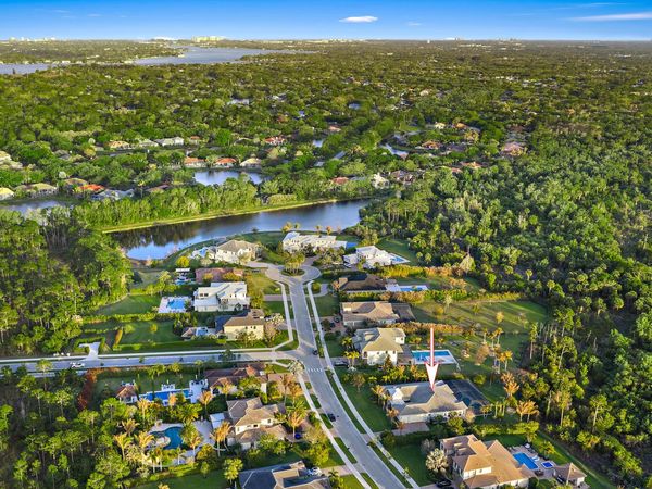 8176 SE Red Root Way, Jupiter, FL 33458