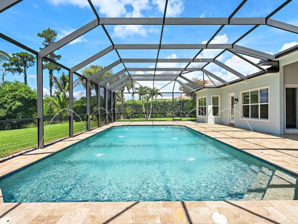 8176 SE Red Root Way, Jupiter, FL 33458