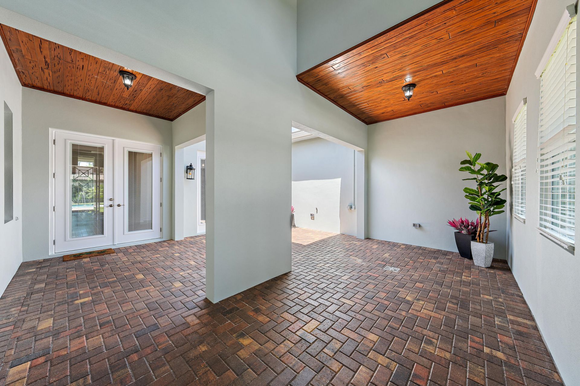 8176 SE Red Root Way, Jupiter, FL 33458 Photo