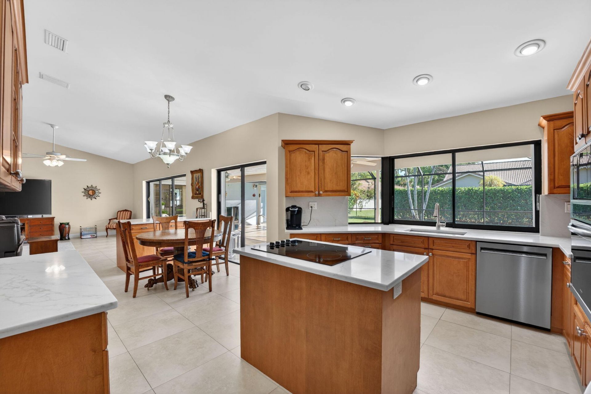 5111 NW 85th Road, Coral Springs, FL 33067 Photo