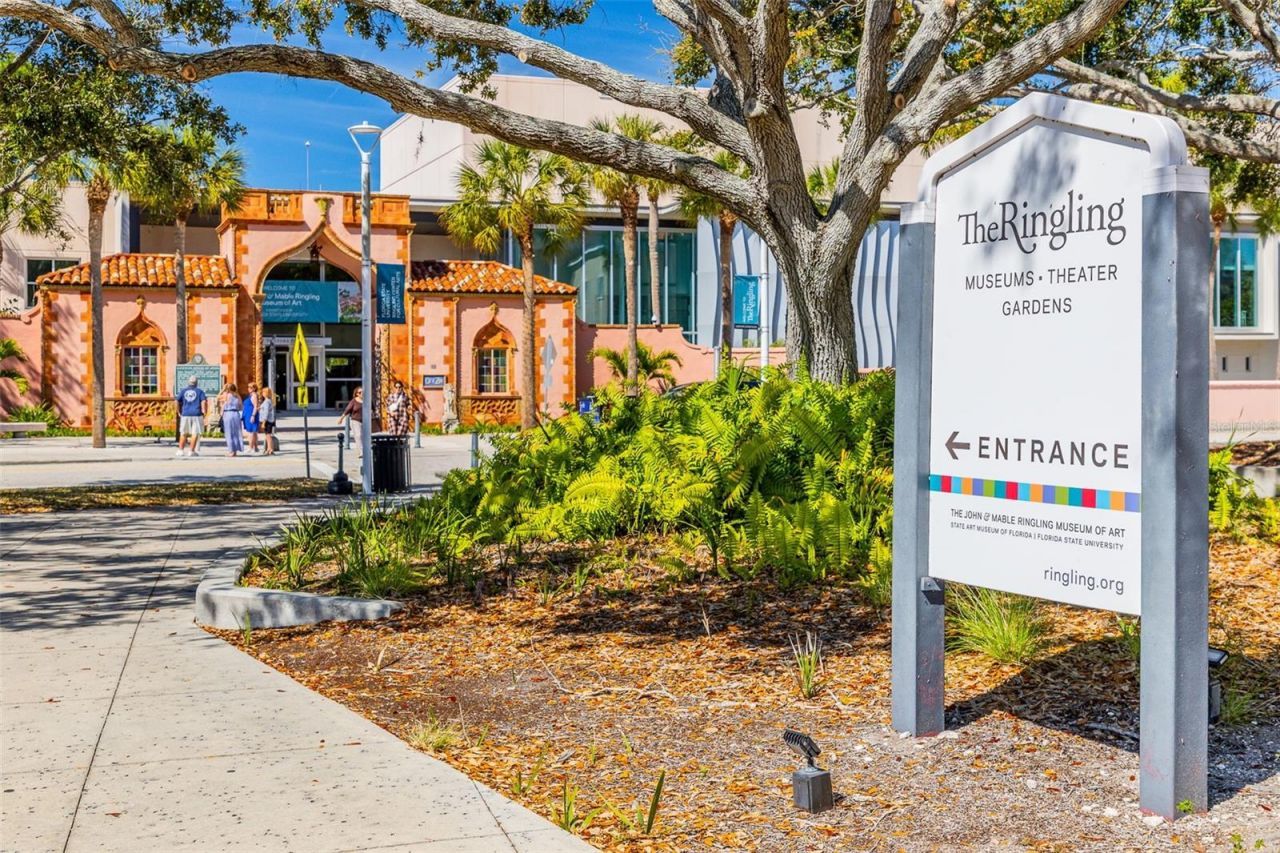 5013 Bay Shore Road, Sarasota, FL 34234 Photo