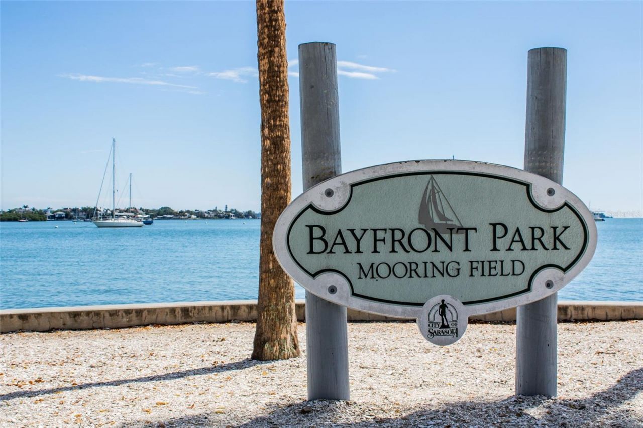 5013 Bay Shore Road, Sarasota, FL 34234 Photo