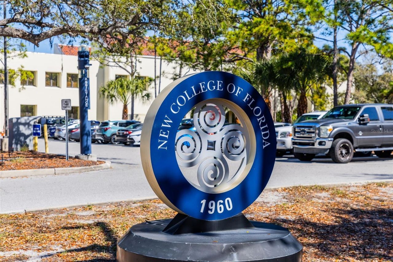 5013 Bay Shore Road, Sarasota, FL 34234 Photo