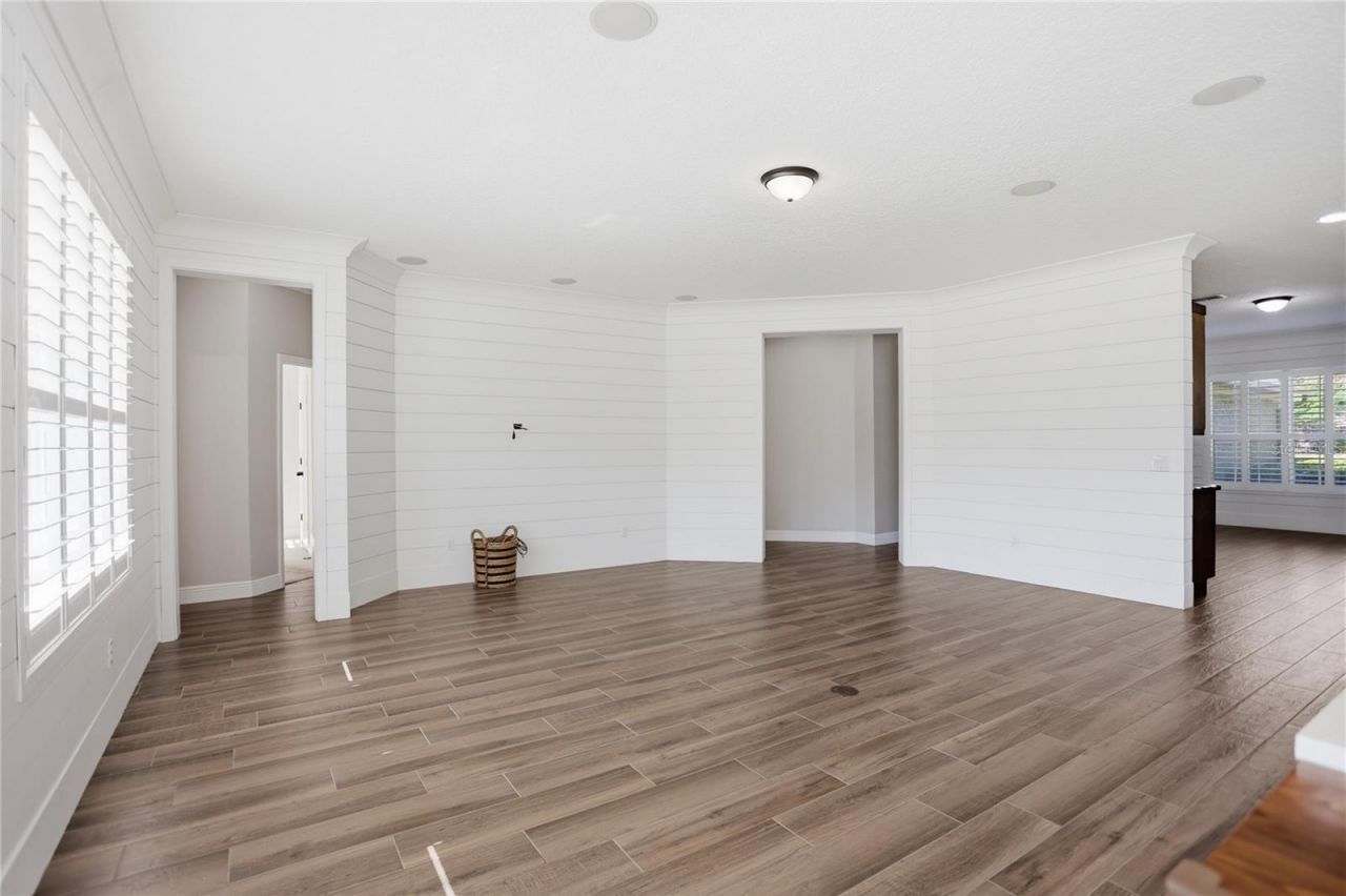 8 Winters Landing Drive, Oakland, FL 34787 Photo