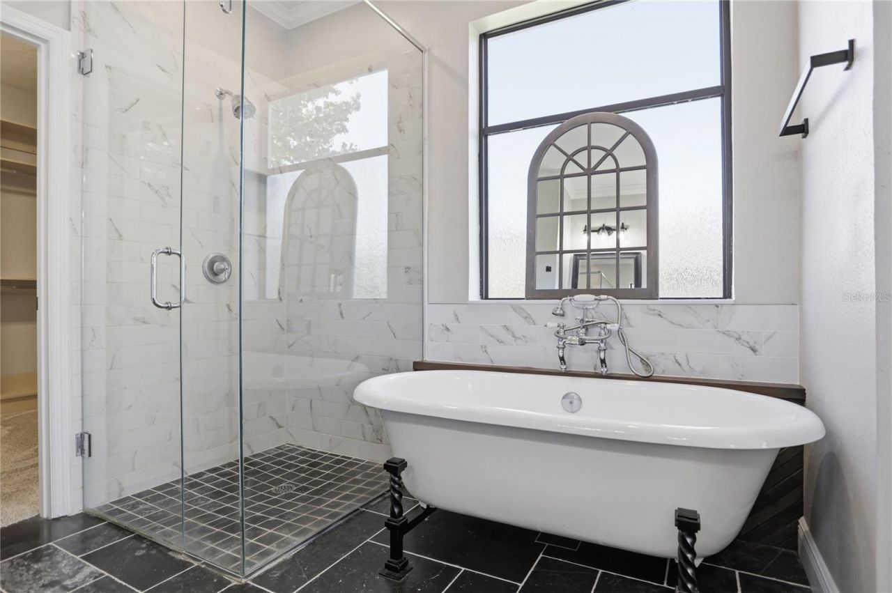 8 Winters Landing Drive, Oakland, FL 34787 Photo