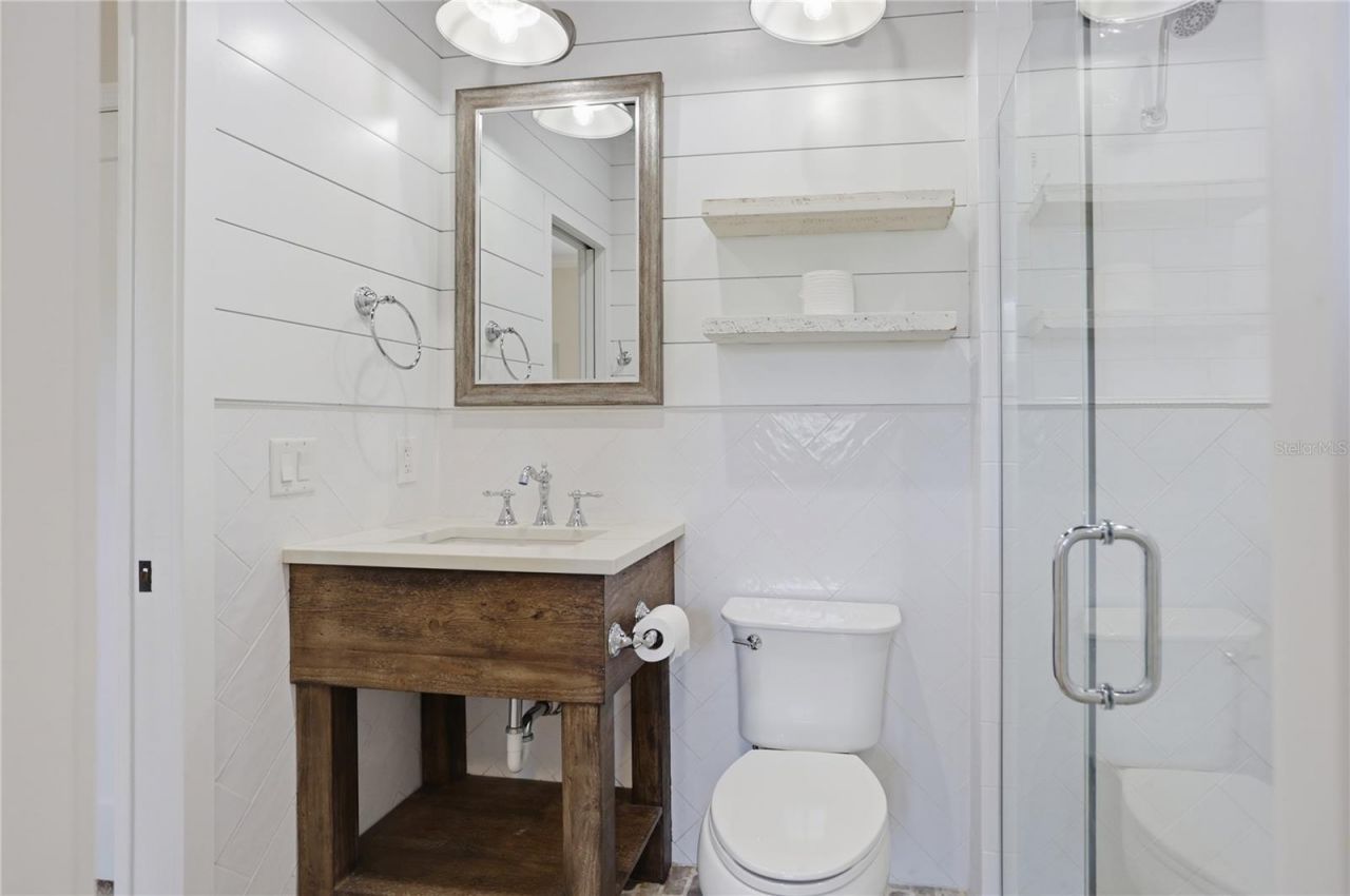 8 Winters Landing Drive, Oakland, FL 34787 Photo