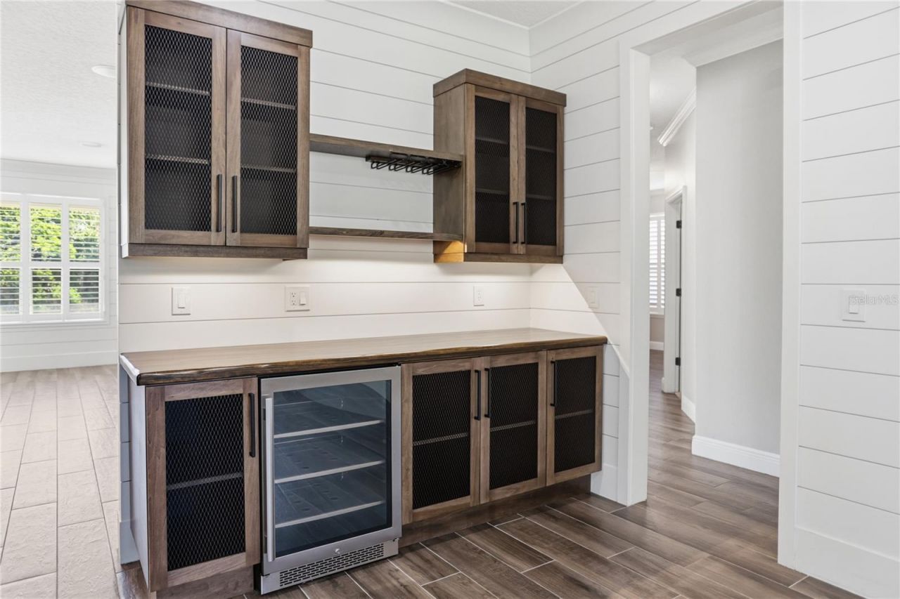 8 Winters Landing Drive, Oakland, FL 34787 Photo