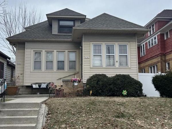 2741 N 52nd STREET, Unit 2741A, Milwaukee, WI 53210