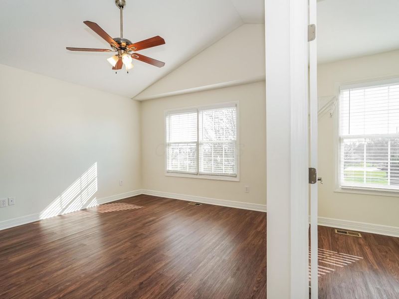 302 Triple Crown Way , Marysville, OH 43040 Photo 10