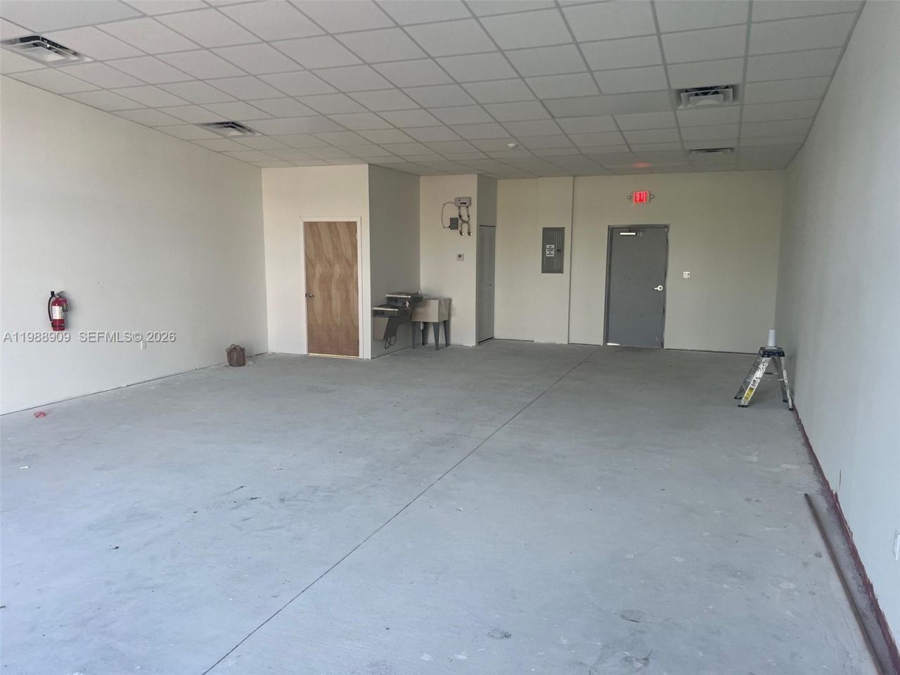 11890 SW 220th St, Miami, FL 33170 Photo