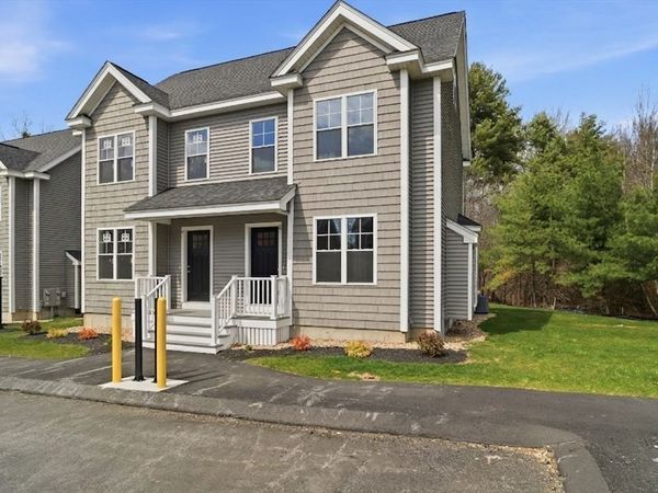4 Ambrose Way, Unit 4, Shirley, MA 01464