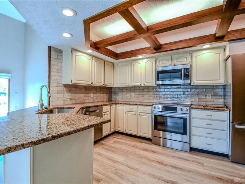 942 Fawn Lea Trail, Centerville, OH 45459 Photo 11