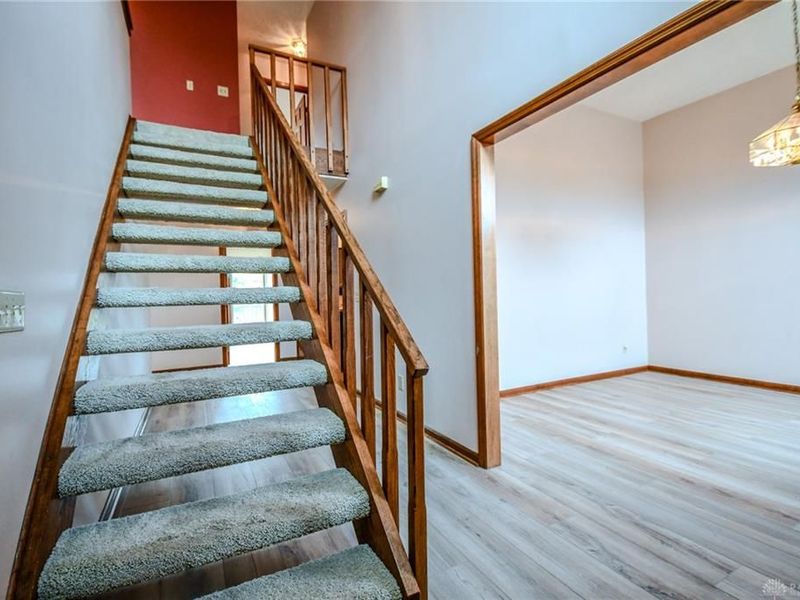 942 Fawn Lea Trail, Centerville, OH 45459 Photo 6