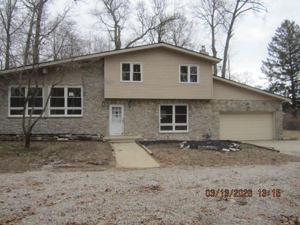 7656 Lucille Drive, Lambertville, MI 48144