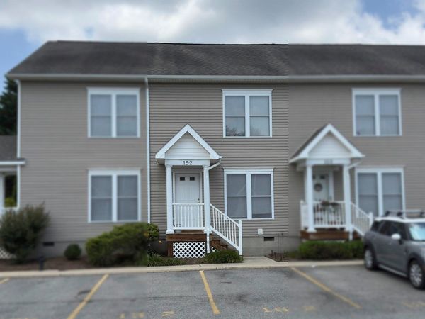 15-2 BEVERLY CT, Unit 2, LEXINGTON, VA 24450