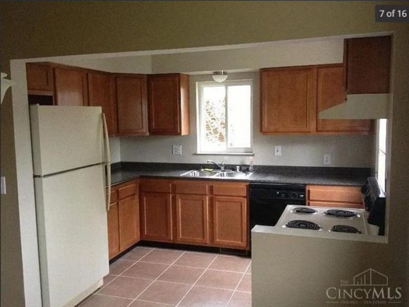 1509 Balfour LN, North College Hill, OH 45231 Photo 6