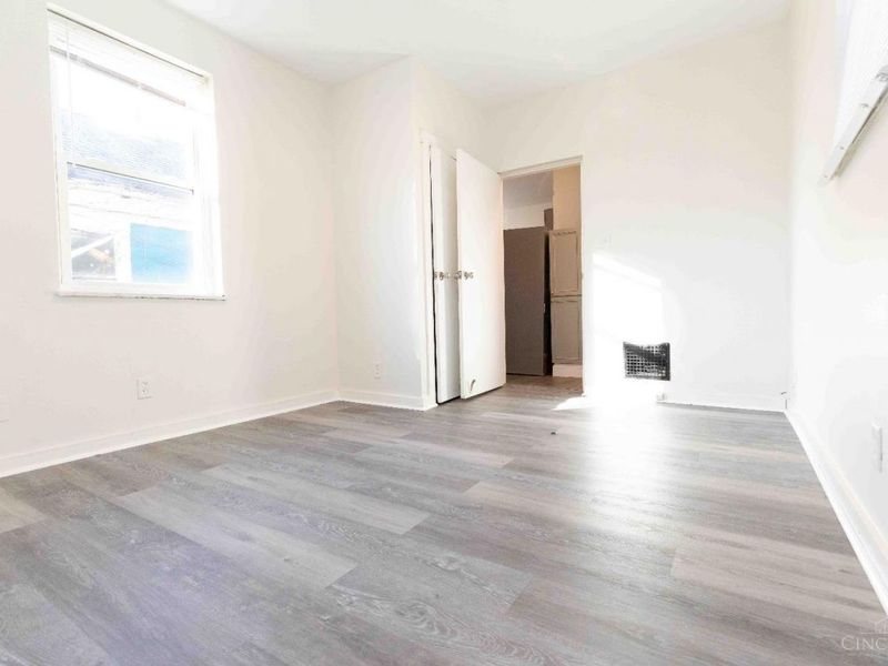 1909 Pogue Avenue, Cincinnati, OH 45208 Photo 11