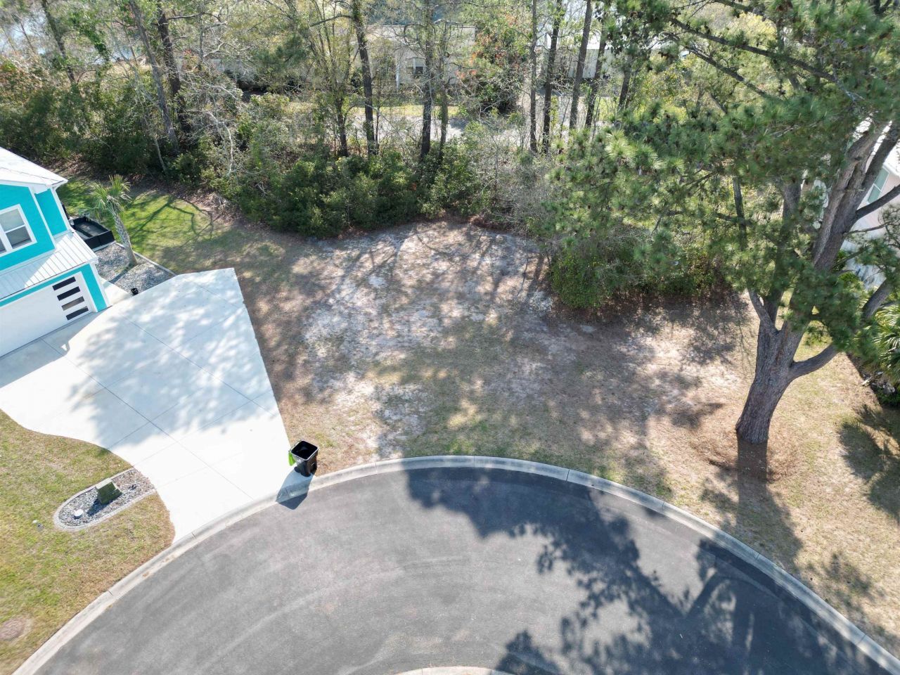 176 Lake Pointe Dr. Photo 10